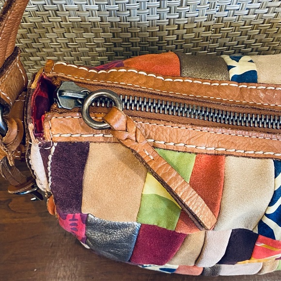 🌟4xHP🌟VTG 1990s Fossil Patchwork Leather & Suede Shoulder Bag - Picture 3 of 15